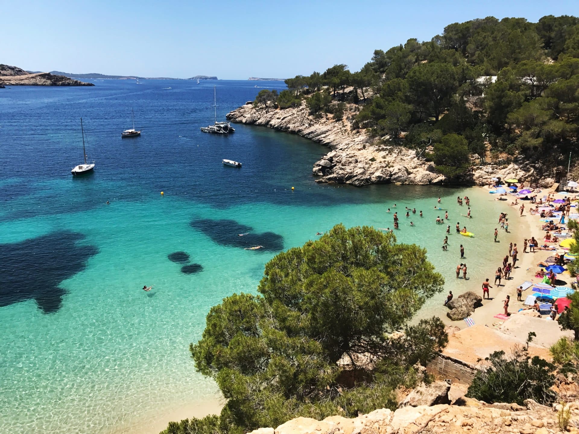 People On A Tropical Beach In Ibiza - The Best Free Stock Photos And Images
