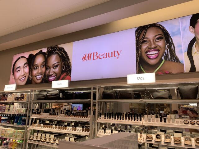 H&M HM Beauty Shop Store Section