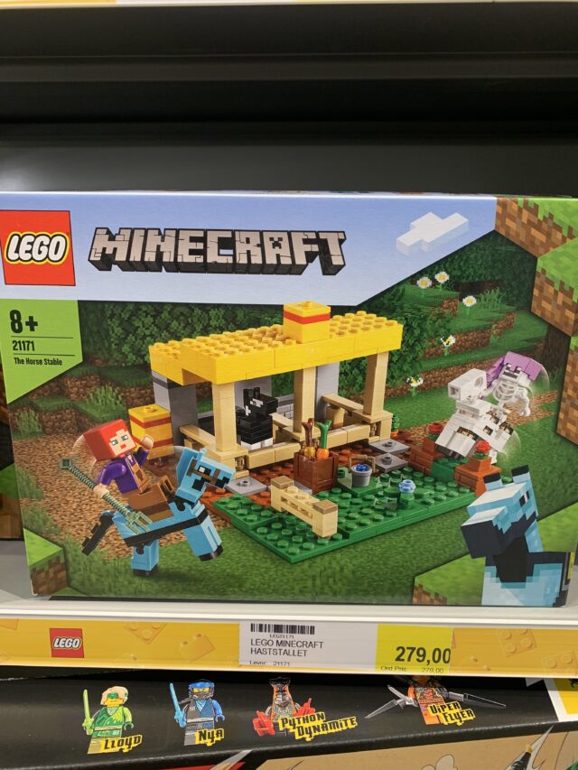 Minecraft Lego Set Build With Figurines