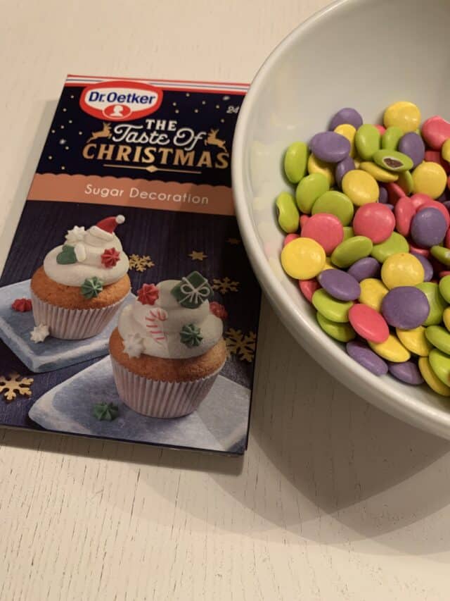 Christmas Decoration And Non-Stop Candy